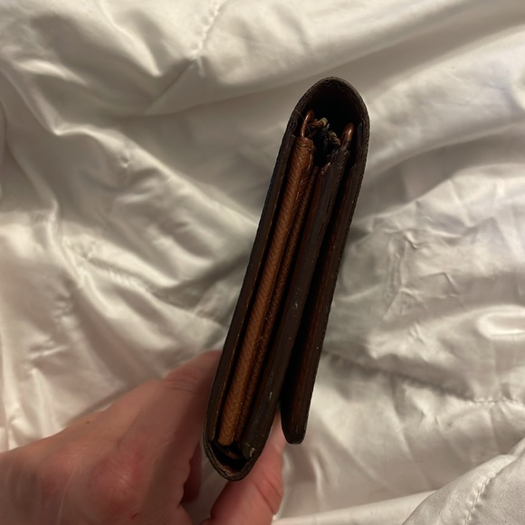 Louis Vuitton Monogram Les Tresor Wallet - Picture 7 of 8